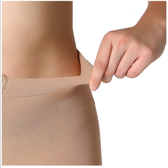 Tights x2 pack in shade suntan - Picture 2 of 5